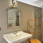 La Cour Carree - D'hotes فندق مبيت وإفطار 3*