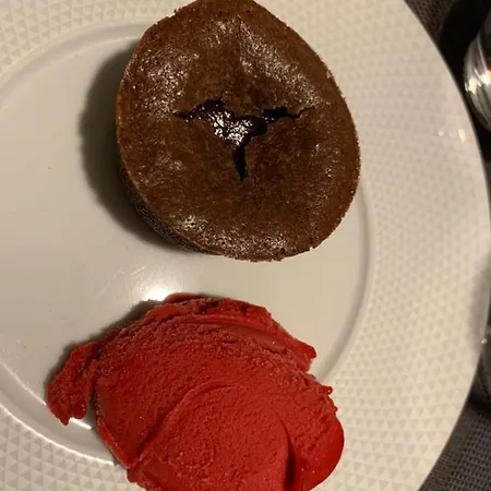 Bed & Breakfast La Cour Carree - D'hotes 3*