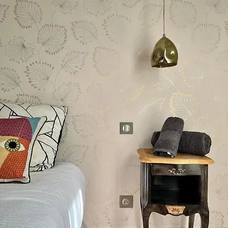 Couette-café La Cour Carree Carcassonne