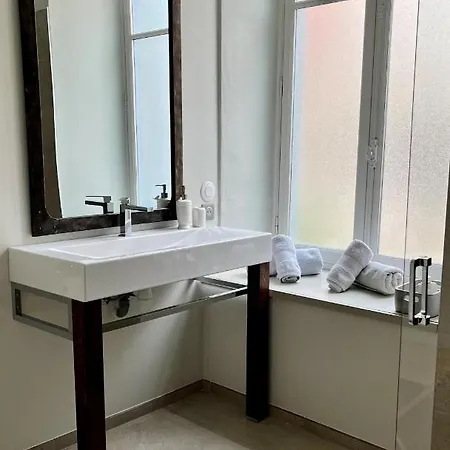 Bed & Breakfast La Cour Carree - D'hotes Carcassonne