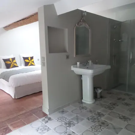 Bed and breakfast La Cour Carree - D'hotes Carcasona