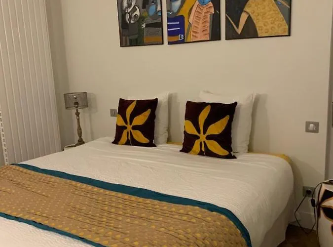 La Cour Carree - D'hôtes 3*